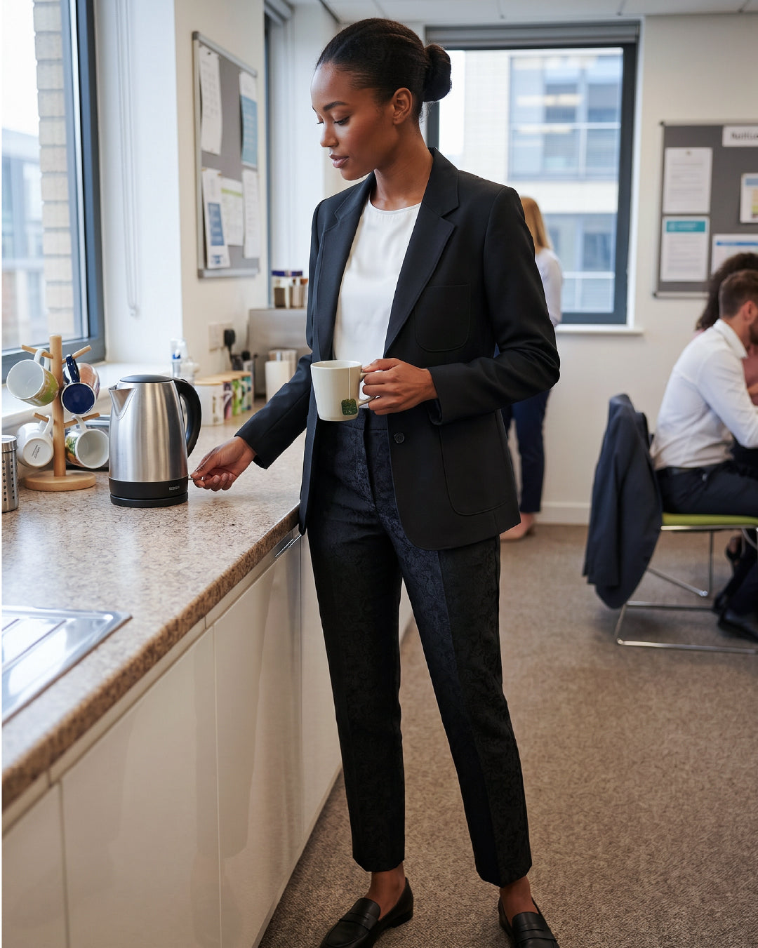 TR020 - Ladies formal pants