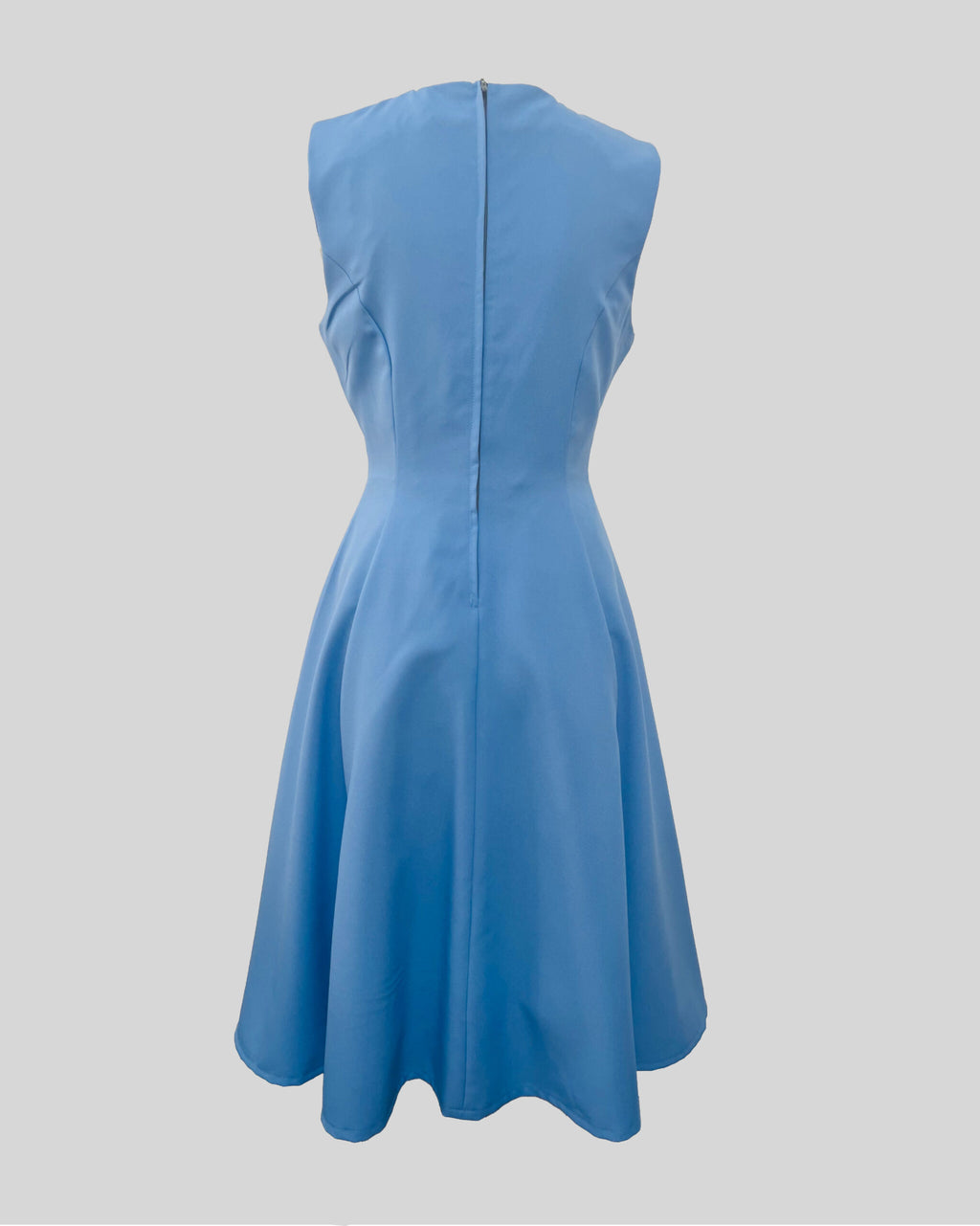 D004  - Sleeveless A-line round-neck dress