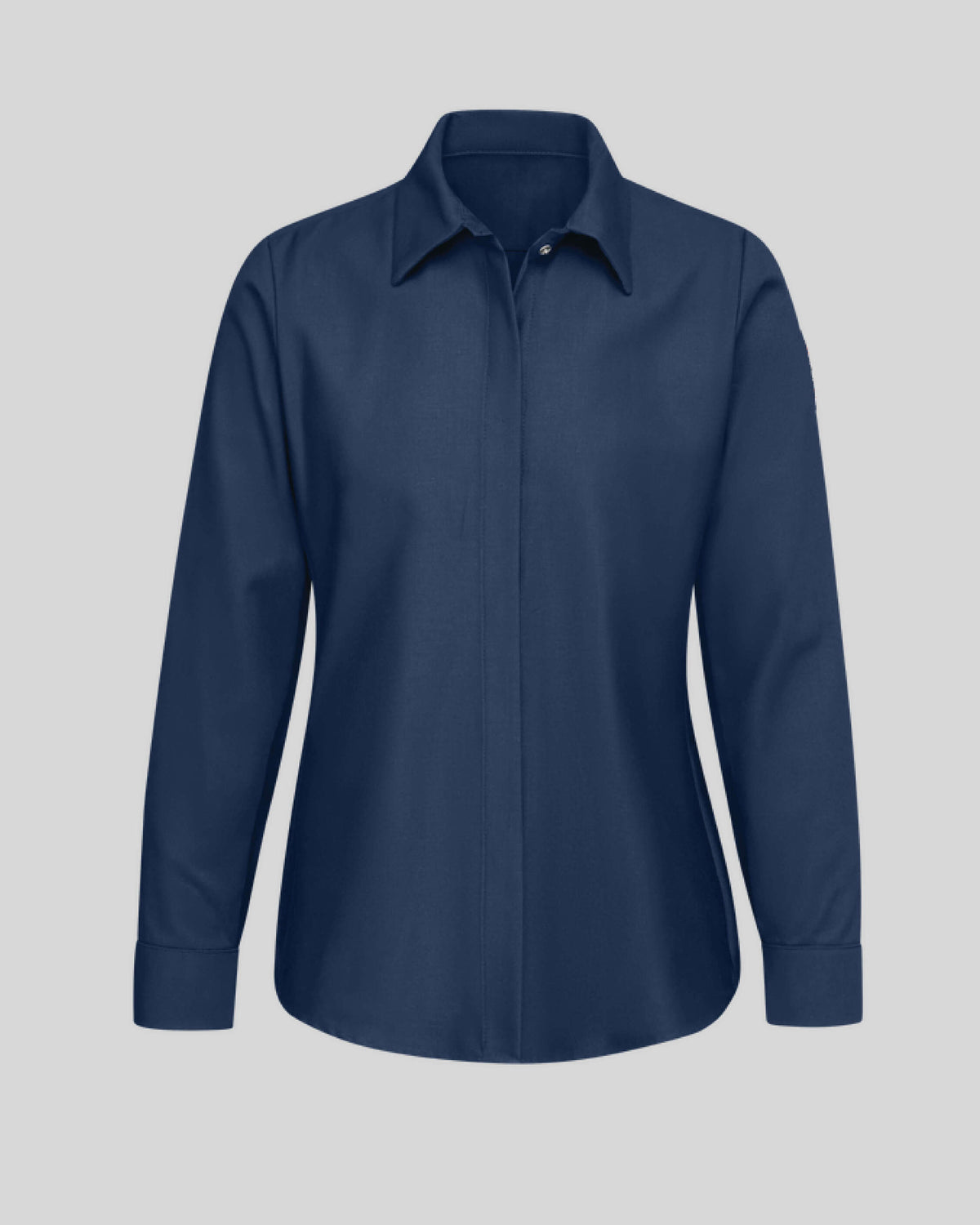B020 - Concealed button shirt